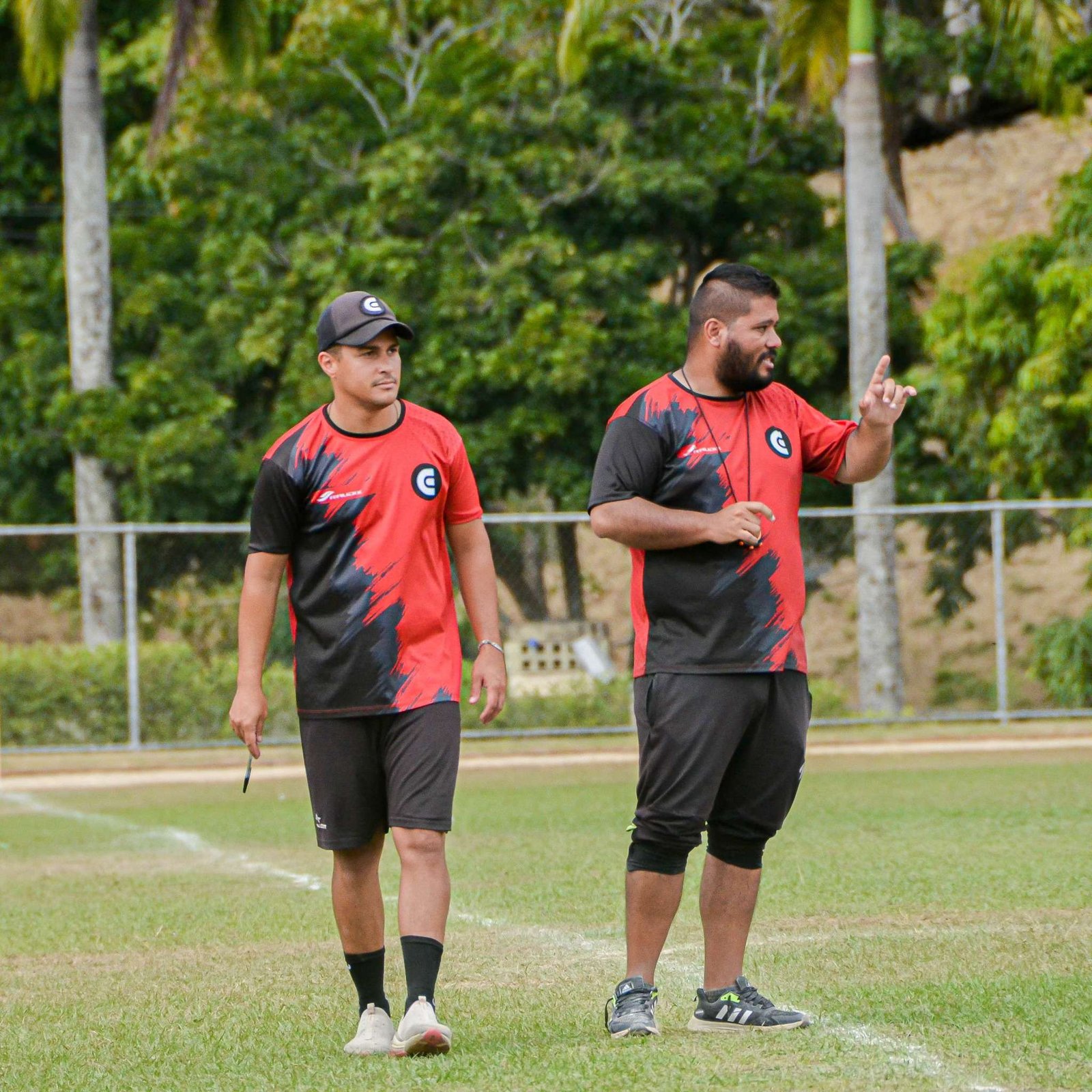 Staff de entrenadores EvolutionFut en Caracas